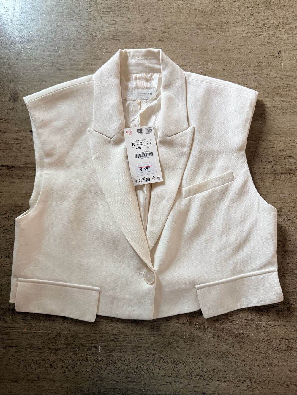 NWT Zara Cropped White Flap Short Vest - Picture 2 of 2